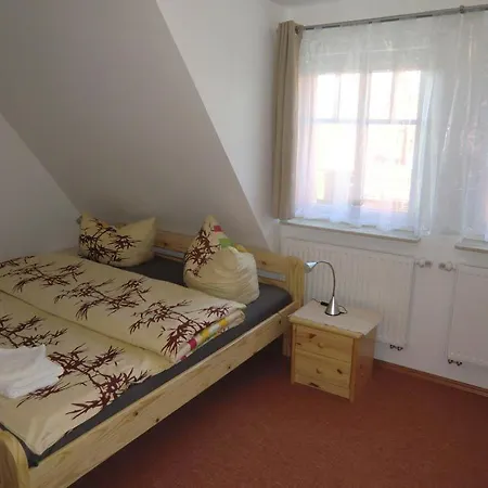 Haus Deckstein - Og - Ferienwohnung 02 *